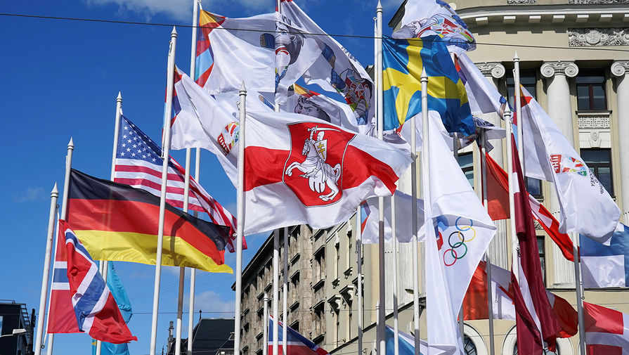 В Госдуме назвали замену флага России на ЧМ провокацией властей Латвии